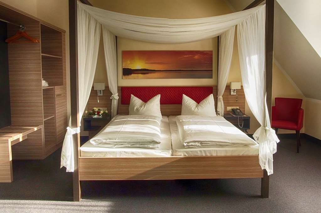 Hotel Sonnenhof Pleinfeld Room photo