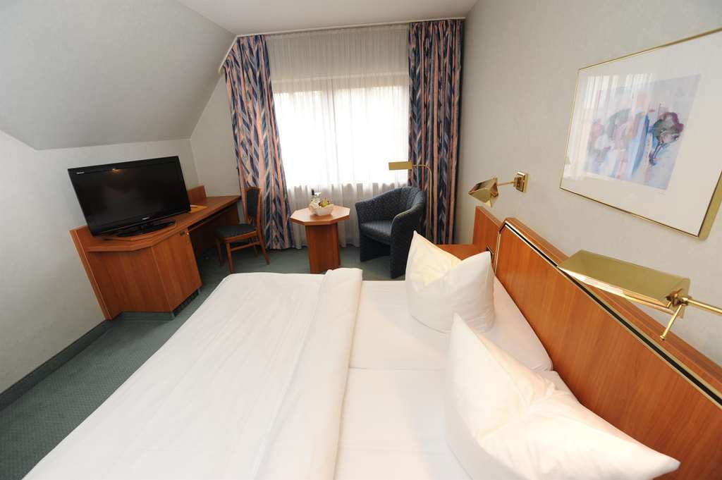 Hotel Sonnenhof Pleinfeld Room photo
