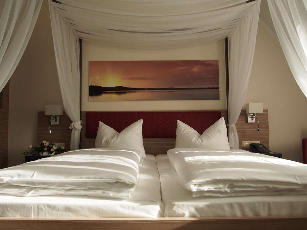 Hotel Sonnenhof Pleinfeld Room photo