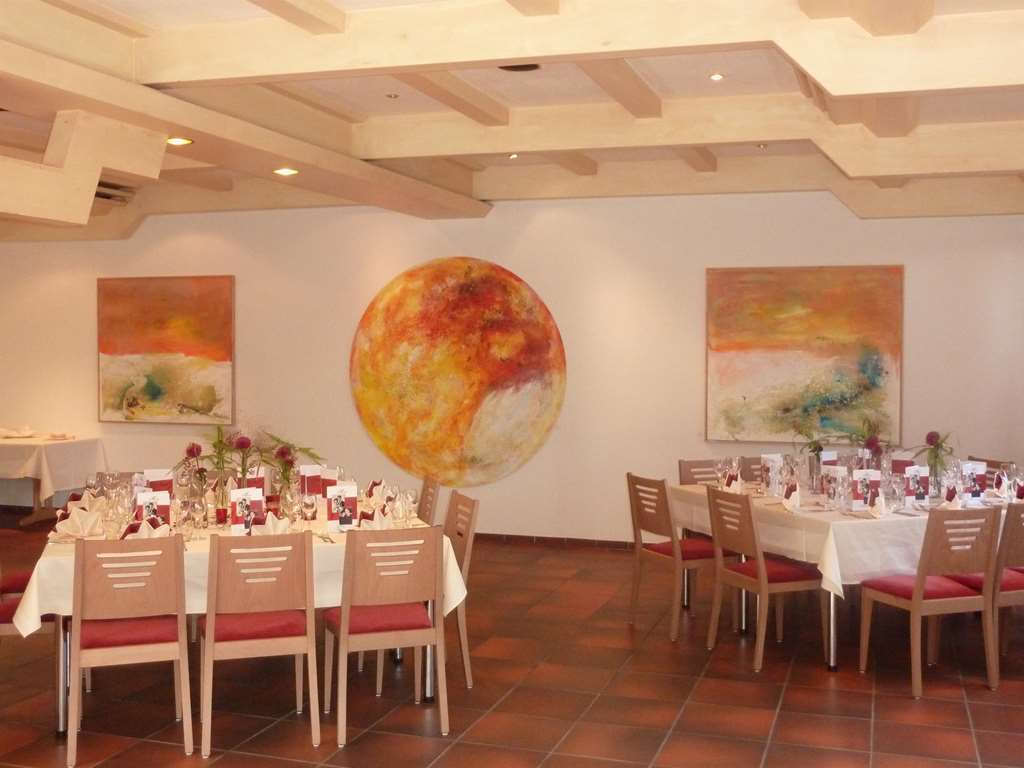 Hotel Sonnenhof Pleinfeld Restaurant photo